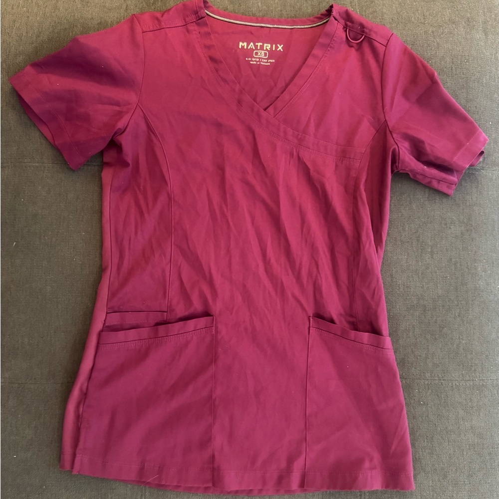 Maevn Matrix Burgandy Scrub Top